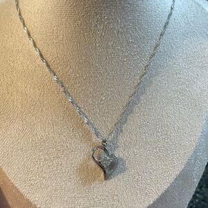 Elegant Silver Heart Pendant Necklace